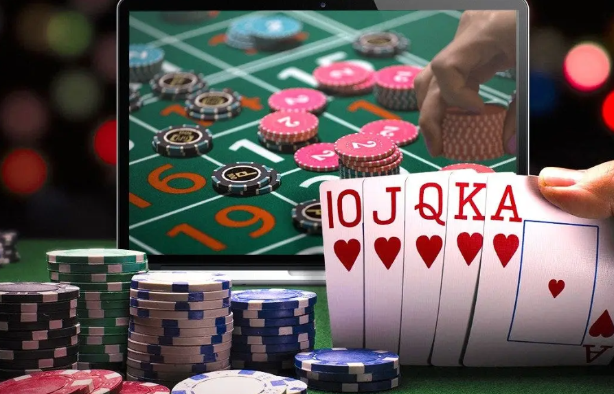 Why are internet slots ideal for recreational players?